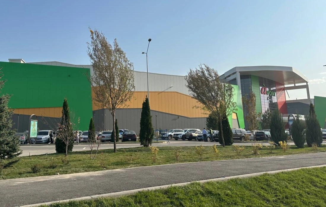 APORT EAST: наши фасадные системы на новом молле в Алматы