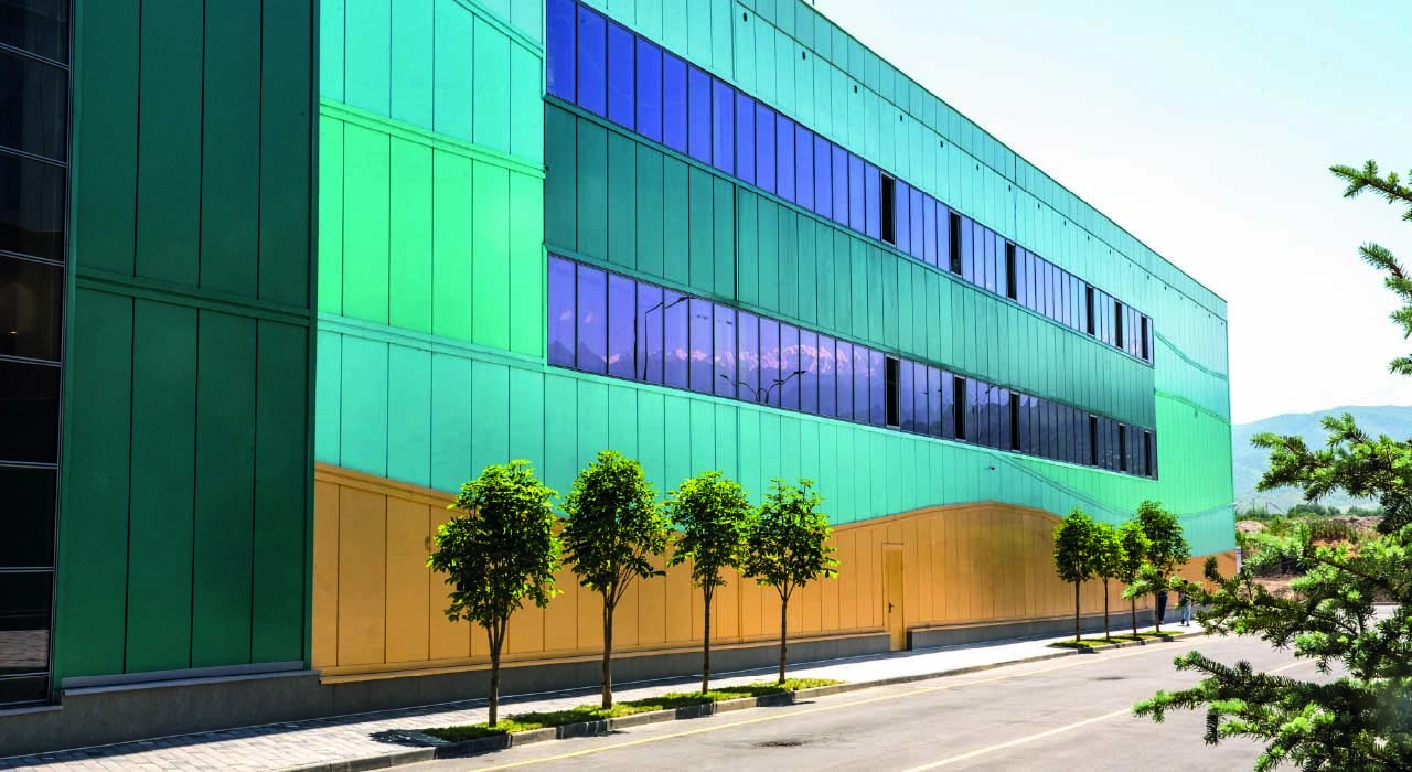 Молл «Апорт EAST» и аквапарк «САН-РЕМО»