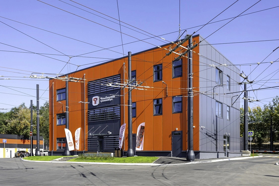 Угловые фасадные элементы - слайд 1